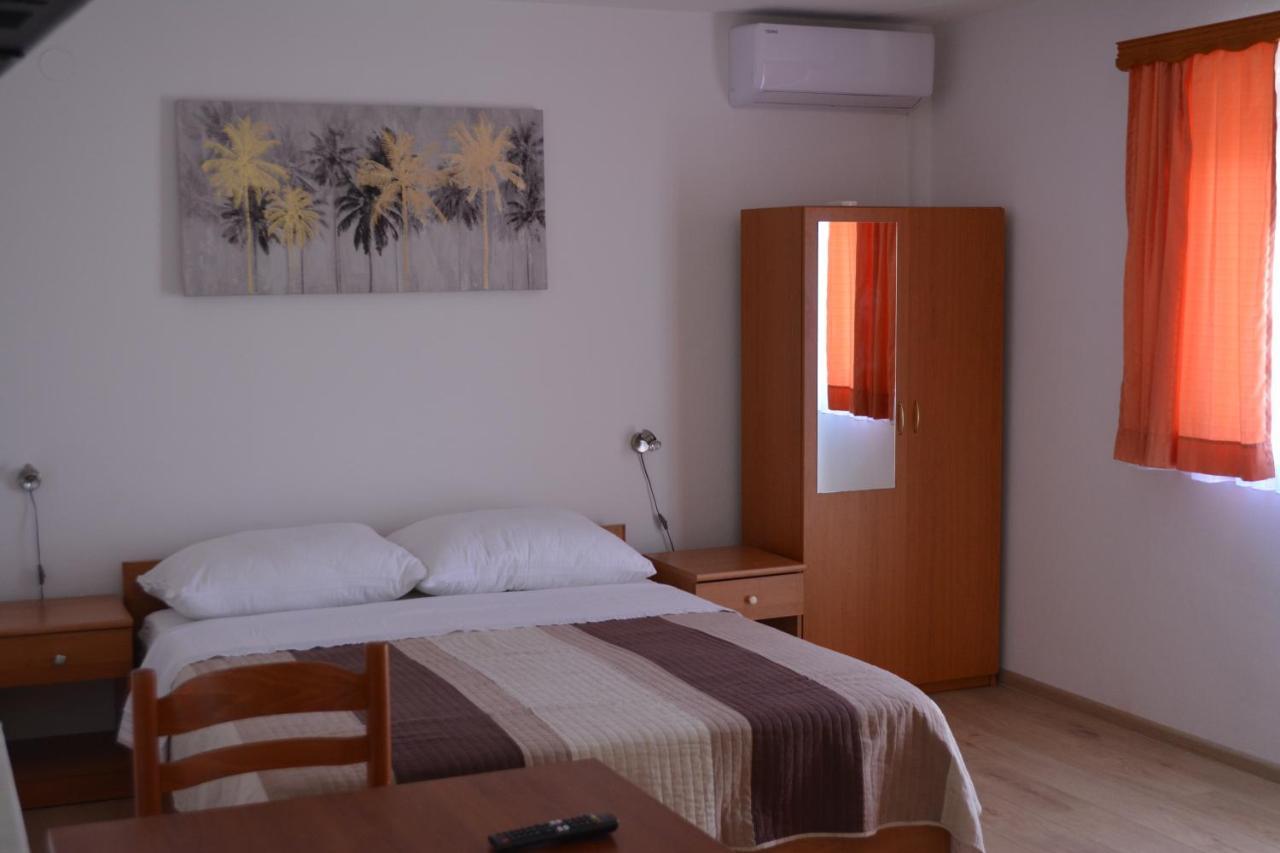 Guesthouse Andja Smoljanac Exteriér fotografie