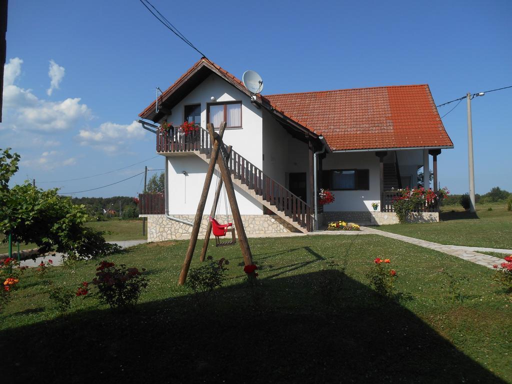 Guesthouse Andja Smoljanac Exteriér fotografie